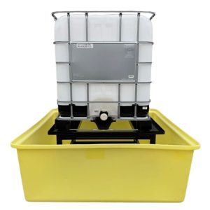 Alternative view of IBC Containment Tank with Steel Stand